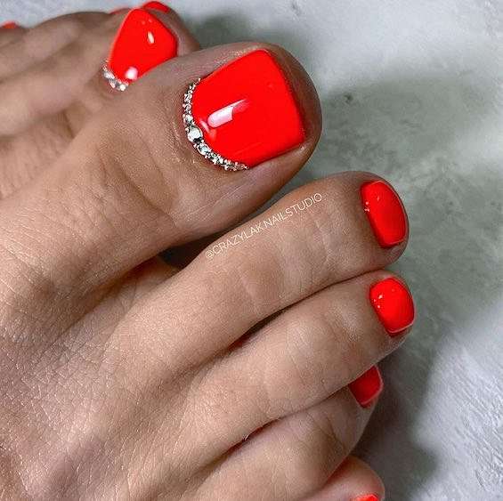 30 Amazing Red Toe Nail Ideas You Need to Try фото №6 30 Amazing Red Toe Nail Ideas You Need to Try фото №6