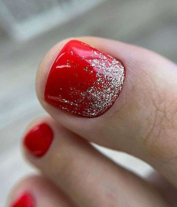 30 Amazing Red Toe Nail Ideas You Need to Try фото №29 30 Amazing Red Toe Nail Ideas You Need to Try фото №29