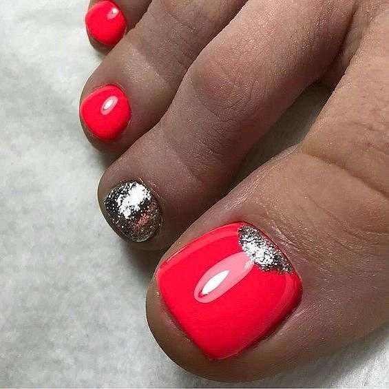 30 Amazing Red Toe Nail Ideas You Need to Try фото №33 30 Amazing Red Toe Nail Ideas You Need to Try фото №33