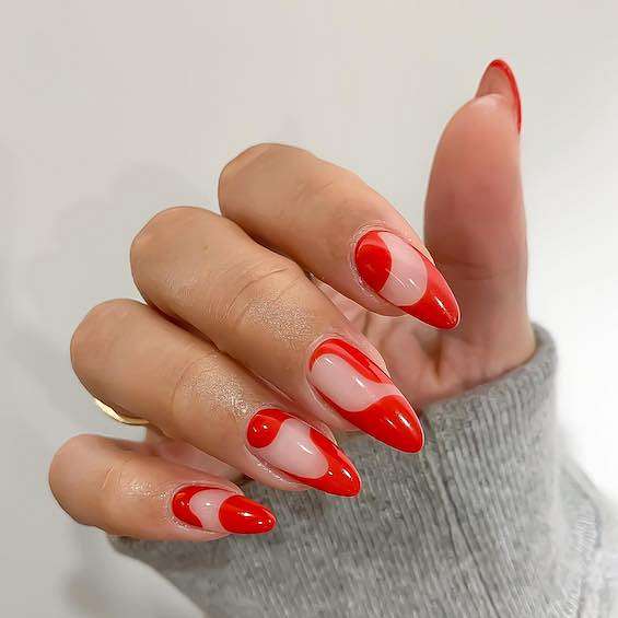 45 Red Nail Designs for a Chic and Trendy Look фото №8 45 Red Nail Designs for a Chic and Trendy Look фото №8