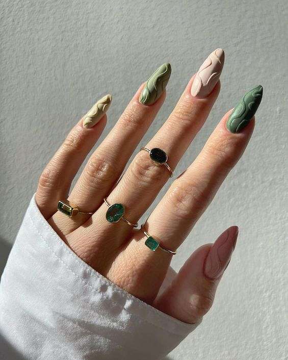 65 Beautiful Green Nail Art Designs for 2024 фото №10 65 Beautiful Green Nail Art Designs for 2024 фото №10