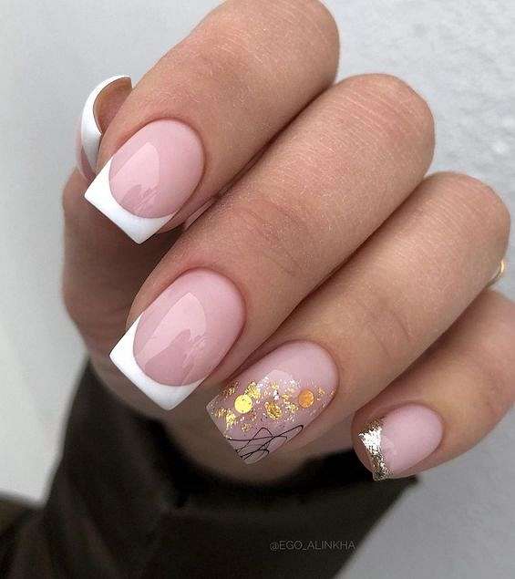60  French Manicure Ideas for 2024 фото №12