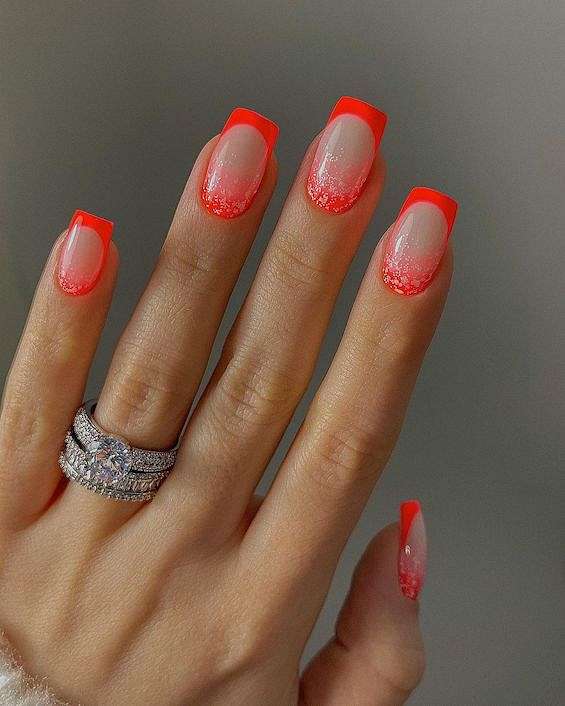 60  French Manicure Ideas for 2024 фото №20
