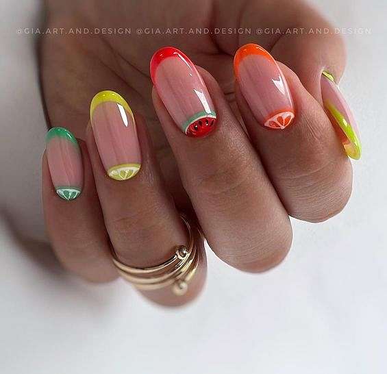 60  French Manicure Ideas for 2024 фото №19