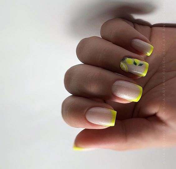 60  French Manicure Ideas for 2024 фото №32