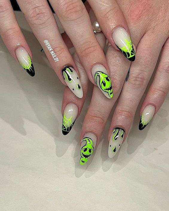 65 Best Halloween Nail Art Ideas for 2023 фото №10 65 Best Halloween Nail Art Ideas for 2023 фото №10