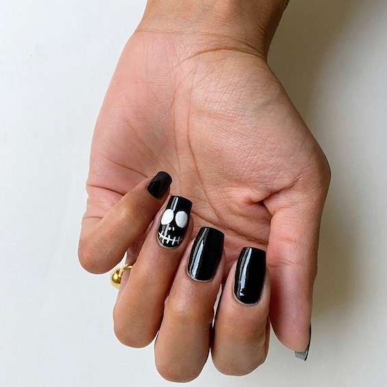 65 Best Halloween Nail Art Ideas for 2023 фото №24 65 Best Halloween Nail Art Ideas for 2023 фото №24