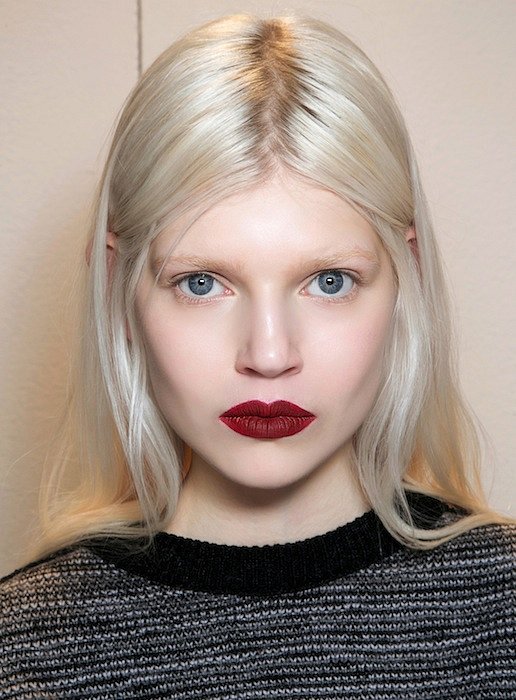 Бордовая помада - beauty-тренд сезона фото №10 Бордовая помада - beauty-тренд сезона фото №10