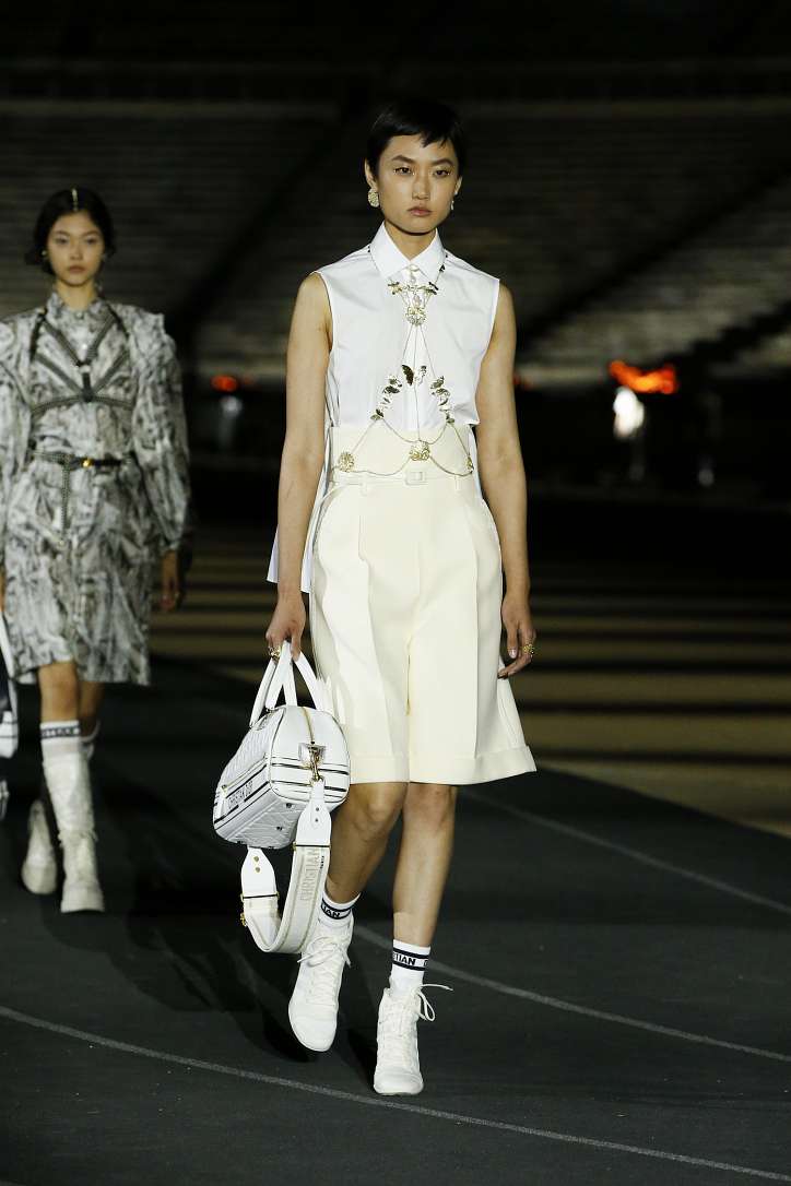 Коллекция Christian Dior Resort 2022 фото №14