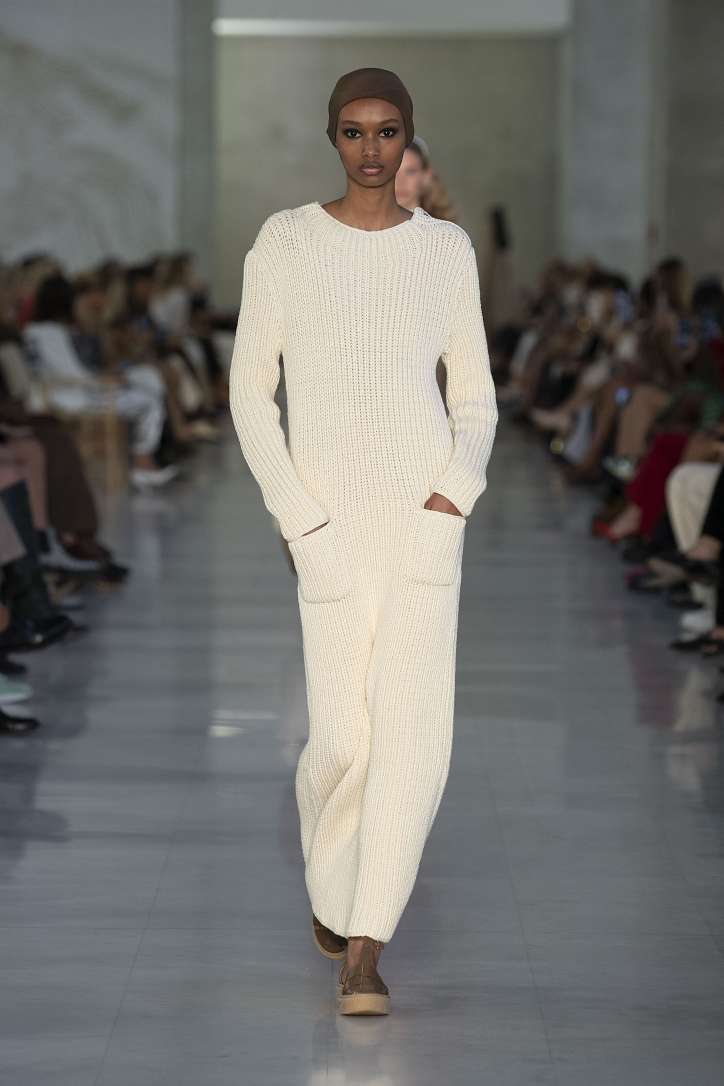 Коллекция Max Mara весна-лето 2022 фото №21 Коллекция Max Mara весна-лето 2022 фото №21