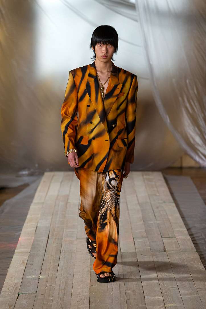 Коллекция Roberto Cavalli весна-лето 2022 фото №10 Коллекция Roberto Cavalli весна-лето 2022 фото №10