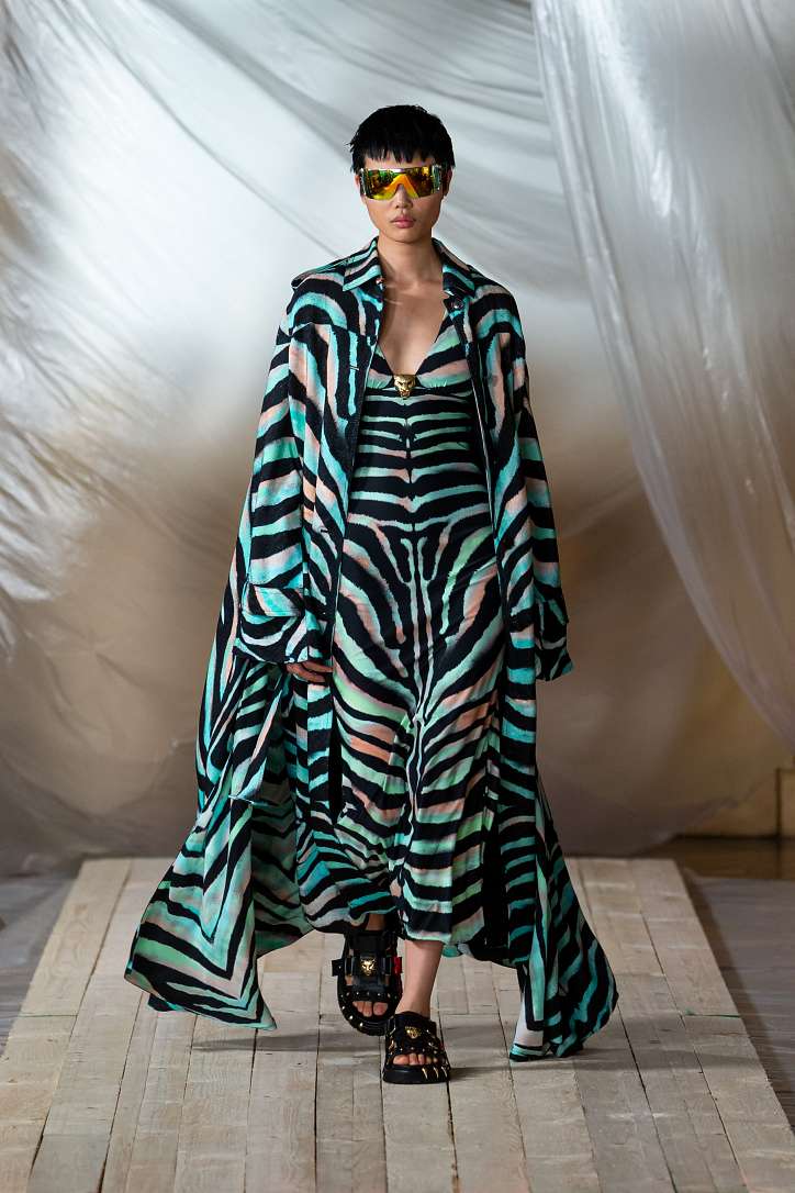 Коллекция Roberto Cavalli весна-лето 2022 фото №21 Коллекция Roberto Cavalli весна-лето 2022 фото №21
