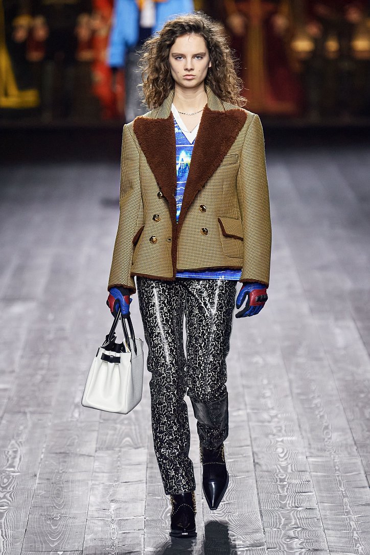 Louis Vuitton осень-зима 2020-2021 фото №19
