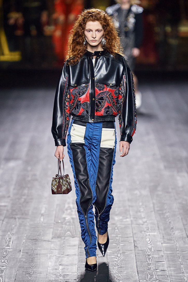 Louis Vuitton осень-зима 2020-2021 фото №42