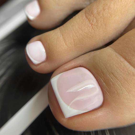 The Biggest Pedicure Trends of 2024 фото №2 The Biggest Pedicure Trends of 2024 фото №2