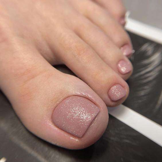 The Biggest Pedicure Trends of 2024 фото №27 The Biggest Pedicure Trends of 2024 фото №27