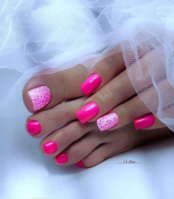 The Biggest Pedicure Trends of 2024 фото №33 The Biggest Pedicure Trends of 2024 фото №33