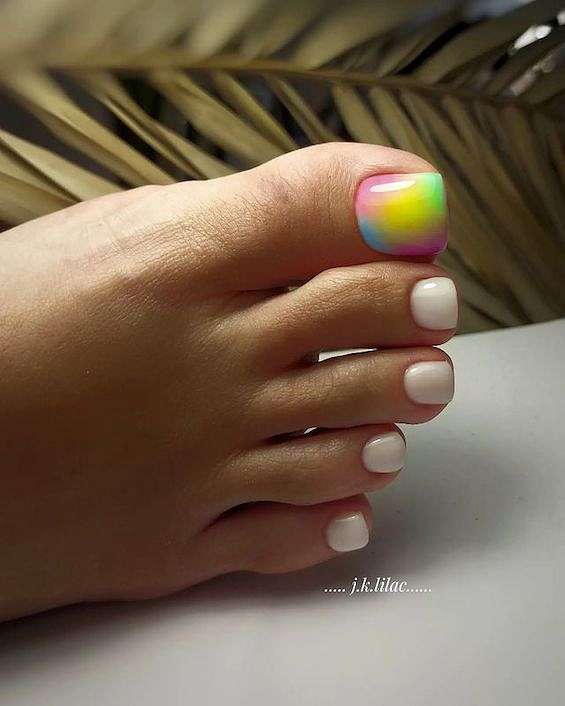 The Biggest Pedicure Trends of 2024 фото №37 The Biggest Pedicure Trends of 2024 фото №37