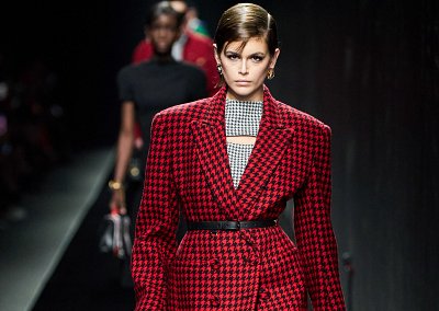 Versace осень-зима 2020-2021 Versace осень-зима 2020-2021